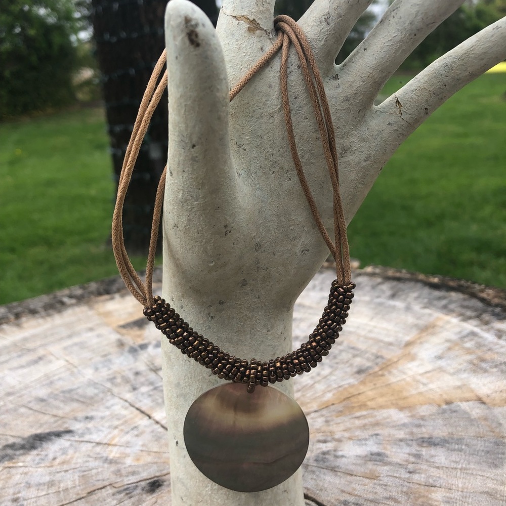Lia Sophia alabaster she’ll necklace. NWT